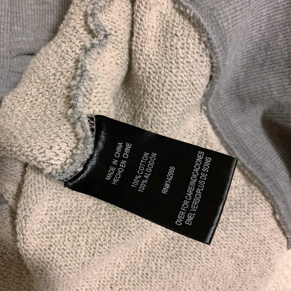 Artistix Jeans Grey Knit Sweater With Faux Leather - Picture 6 of 8